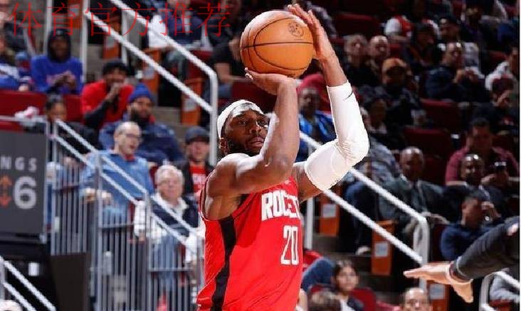 奥科吉底角发起突破,空中折叠闪躲过默里暴扣打成2+1 奥科吉底角发起突破,空中折叠闪躲过默里暴扣打成2+1